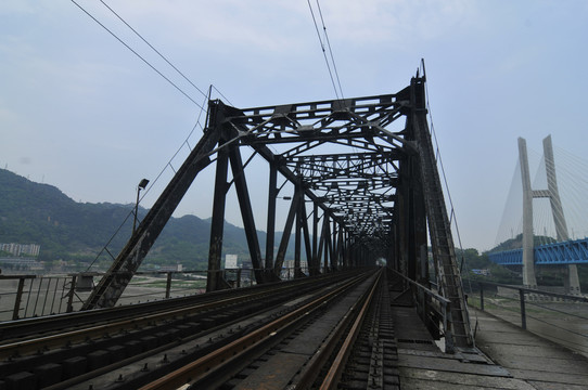 白沙沱铁路大桥