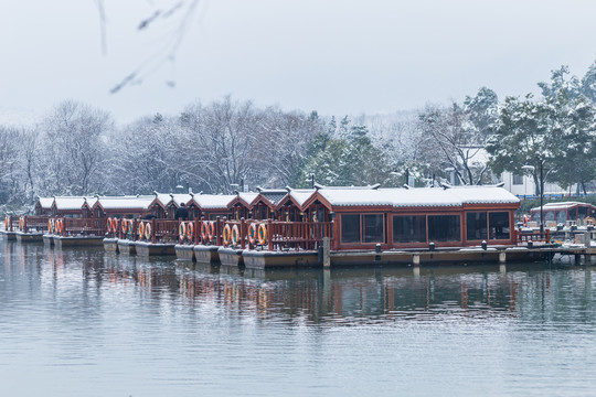 西湖雪景