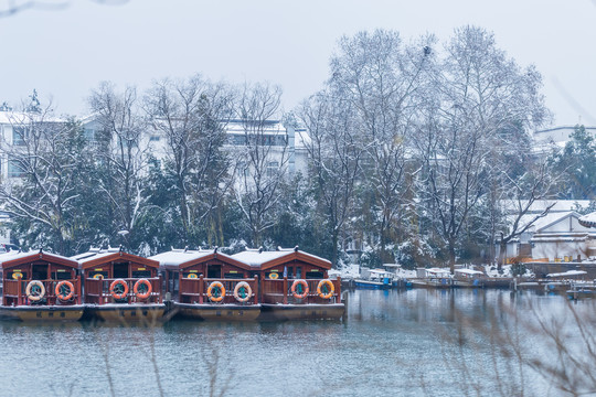 西湖雪景