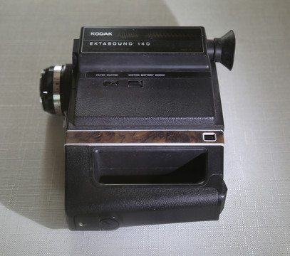 老式电影摄影机