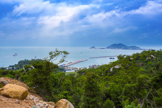 桂山岛蓝色蔚蓝码头避风港