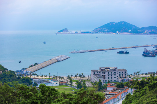 桂山岛蓝色蔚蓝码头避风港