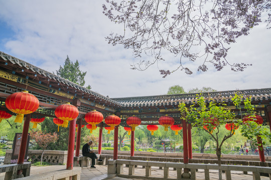 青州范公亭公园长廊