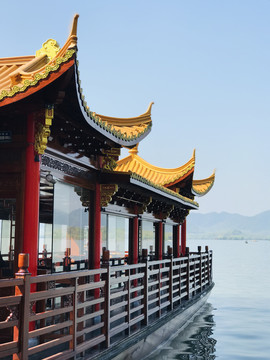 东钱湖游艇