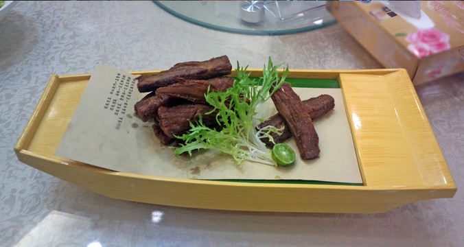 手撕牛肉