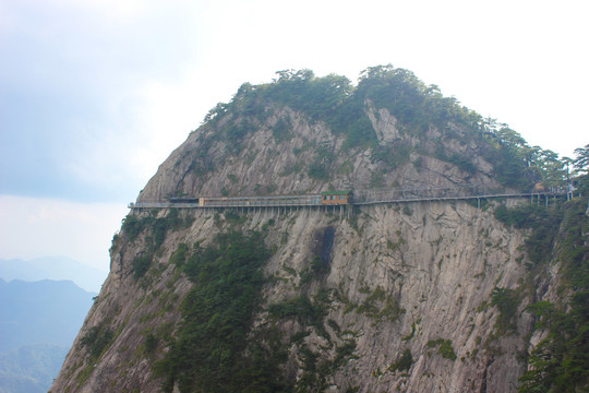 明堂山栈道