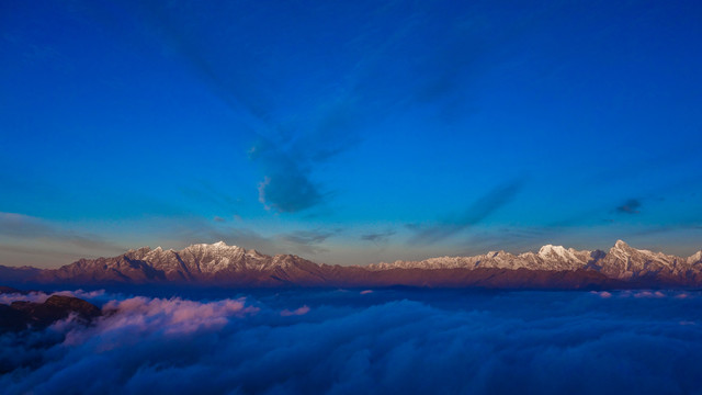 牛背山风光