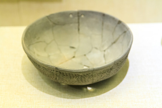 内蒙古博物院新石器时代陶钵