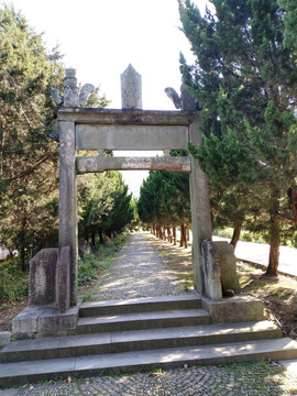 石门