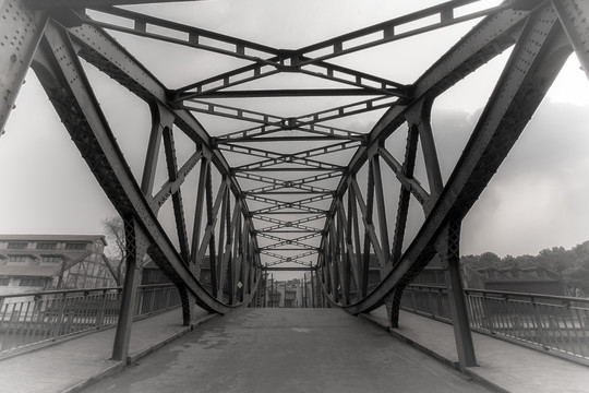 老上海白渡桥