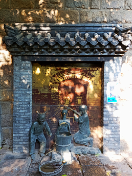 济南黑虎泉雕塑