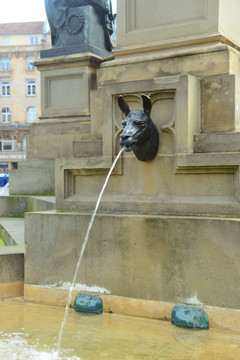 欧洲喷泉兽首雕塑马首