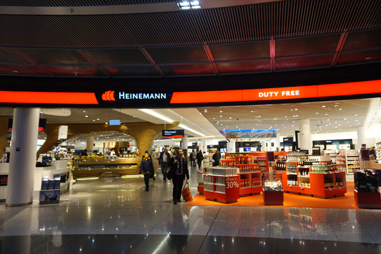 德国法兰克福机场免税商店