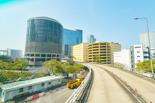 双层巴士往外看的香港城市街景