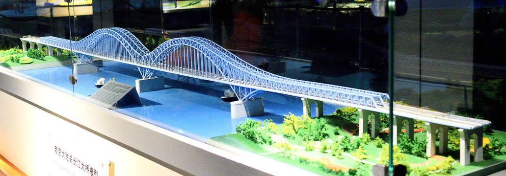 南京长江大桥模型