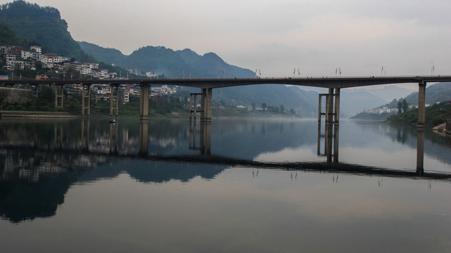 沿河县乌江公路桥
