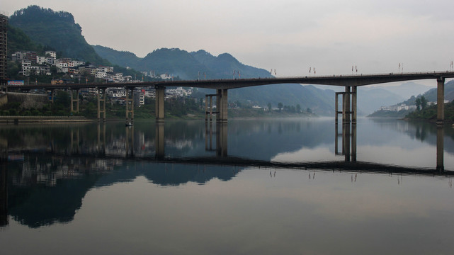 乌江公路桥
