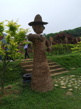 稻草人