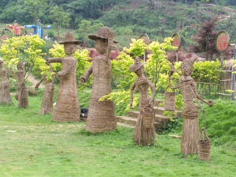 稻草人