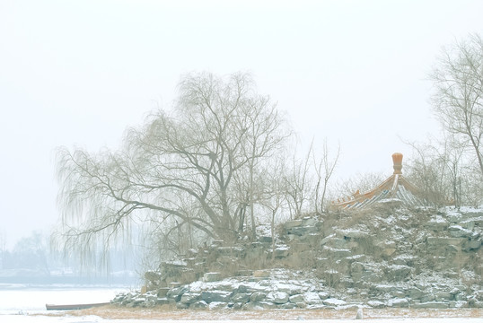 圆明园雪景