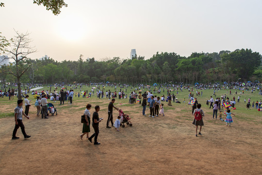 深圳莲花山公园