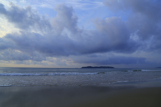 海上霞光日出