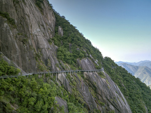 江西三清山峭壁栈道