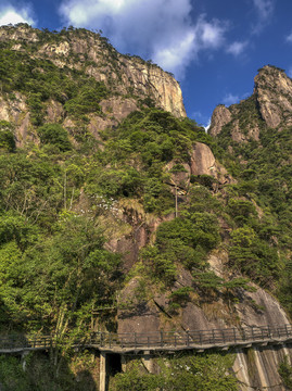 江西三清山山峰栈道