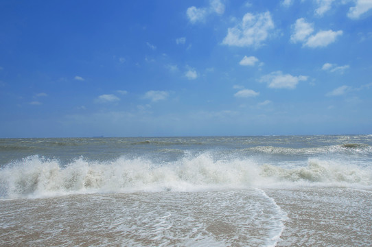 红塔湾海浪