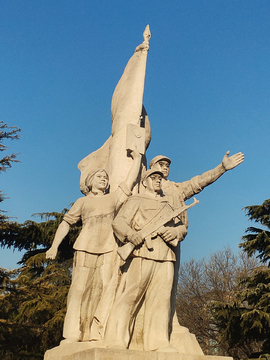 工农兵联合雕像