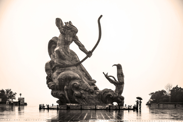 巴陵广场雕塑