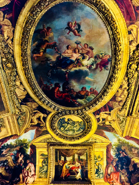 凡尔赛宫穹顶装饰