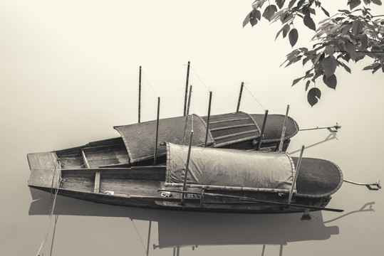 乌蓬船