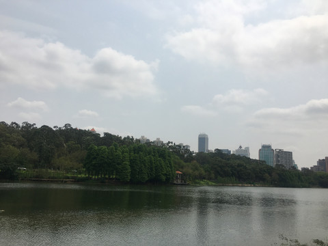 广州麓湖公园