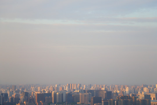 雾霾下的城市