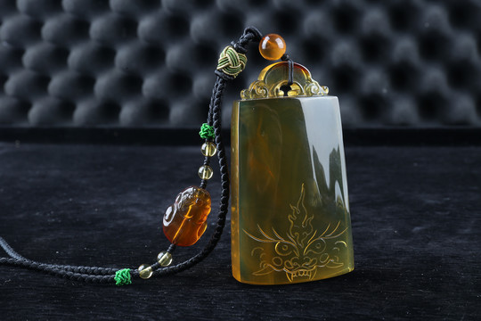 精品缅甸琥珀