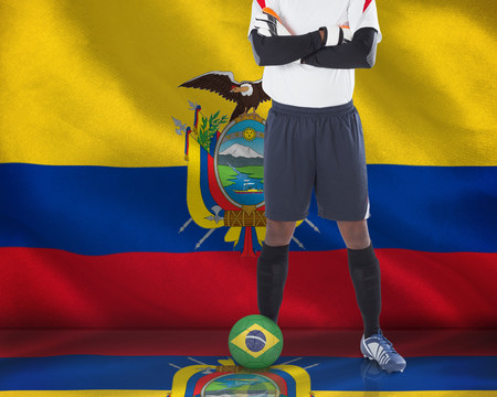 厄瓜多尔国旗与足球运动员