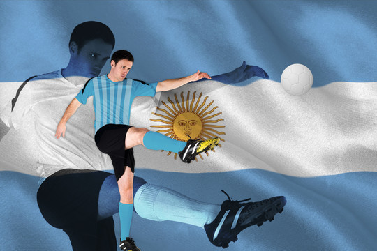 阿根廷国旗背景下足球运动员