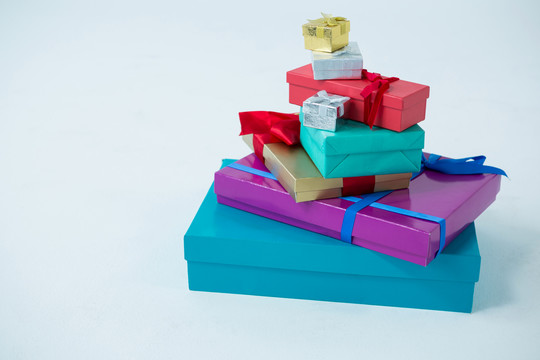 各种颜色的礼物盒