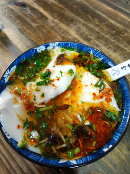 鸡汤豆腐脑