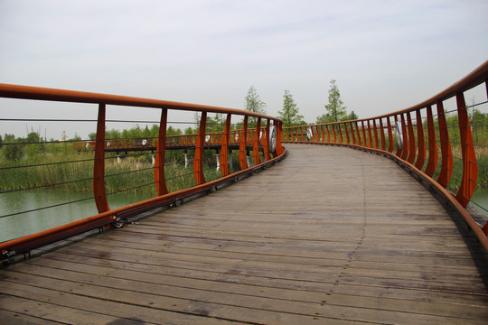 湖滨栈桥