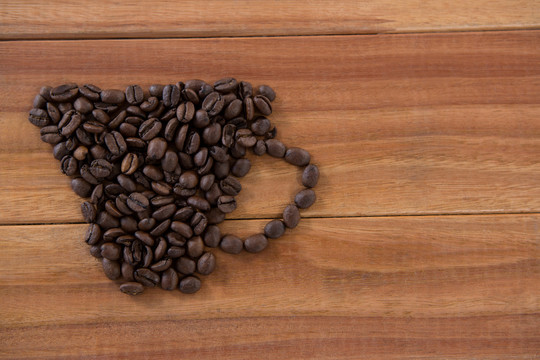 咖啡豆形成的图案