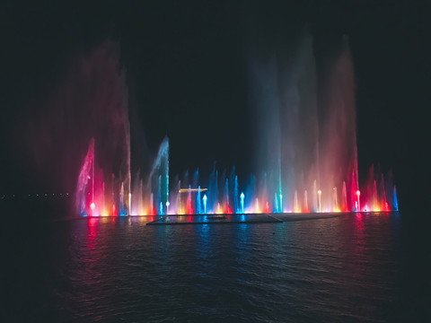 青岛音乐喷泉夜景
