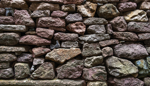 天然彩色石头墙