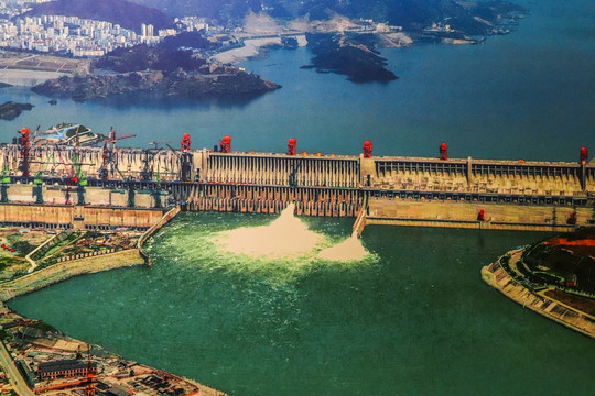 长江三峡水电站