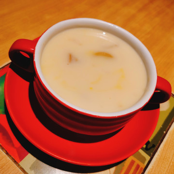 奶油蘑菇汤