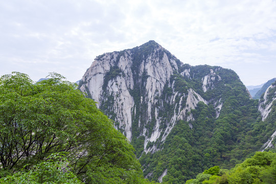 华山石山