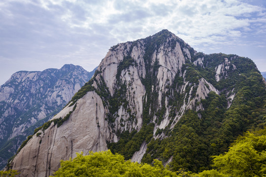 华山石山