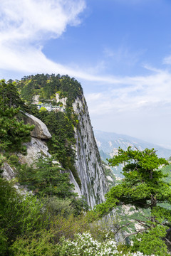 华山悬崖绝壁