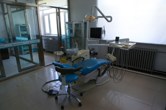 牙医治疗工作台